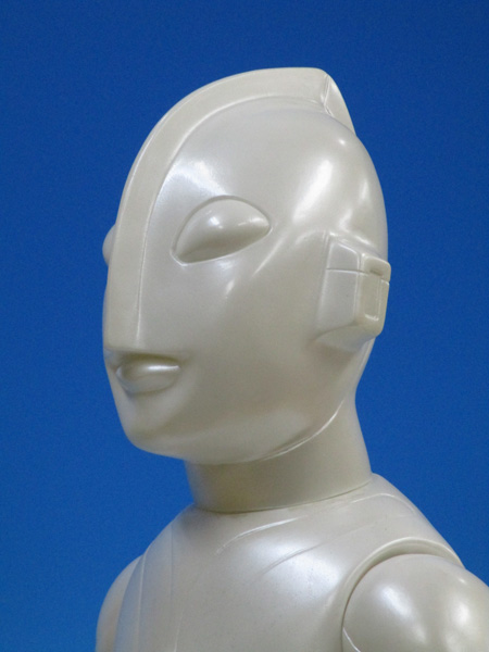超特大ウルトラマンホワイトパールVer